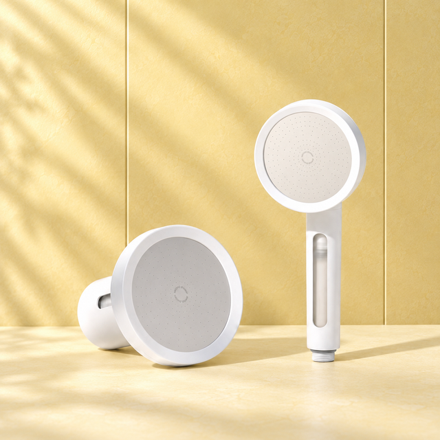 Both models, white